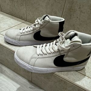 Nike Cream and Black High-Top Sneakers